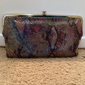 Hobo Elegant Multicolor Clutch